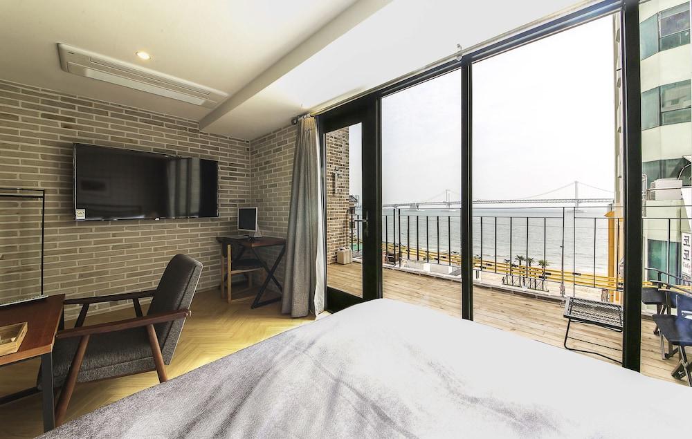 Brown Dot Hotel Gwangan Beach بوسان المظهر الخارجي الصورة